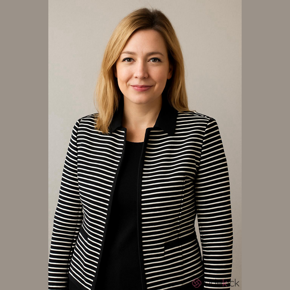 Anne Klein Zip-Up Stripped Blazer